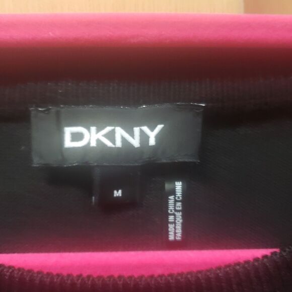 DKNY black top with sheer sleeves that have a star pattern Sz Medium III - Picture 5 of 7